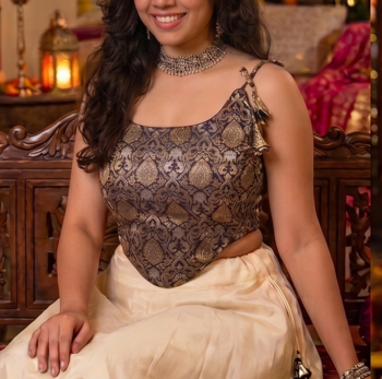 Best Padded Ethnic Corsets for Navratri Garba Celebrations