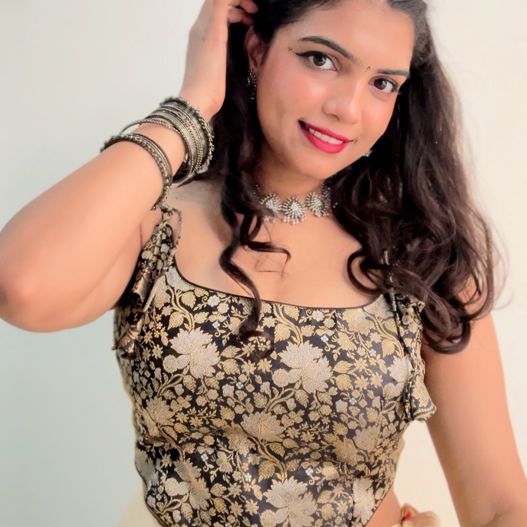Black & Gold Floral Banarasi Brocade Ethnic Corset Backless